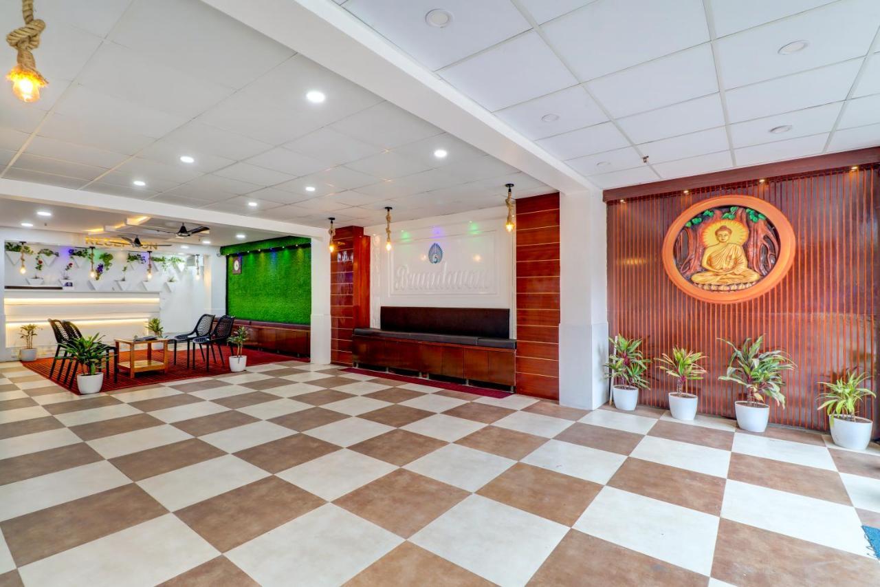 Hotel Brundavan International Guntur Exterior photo